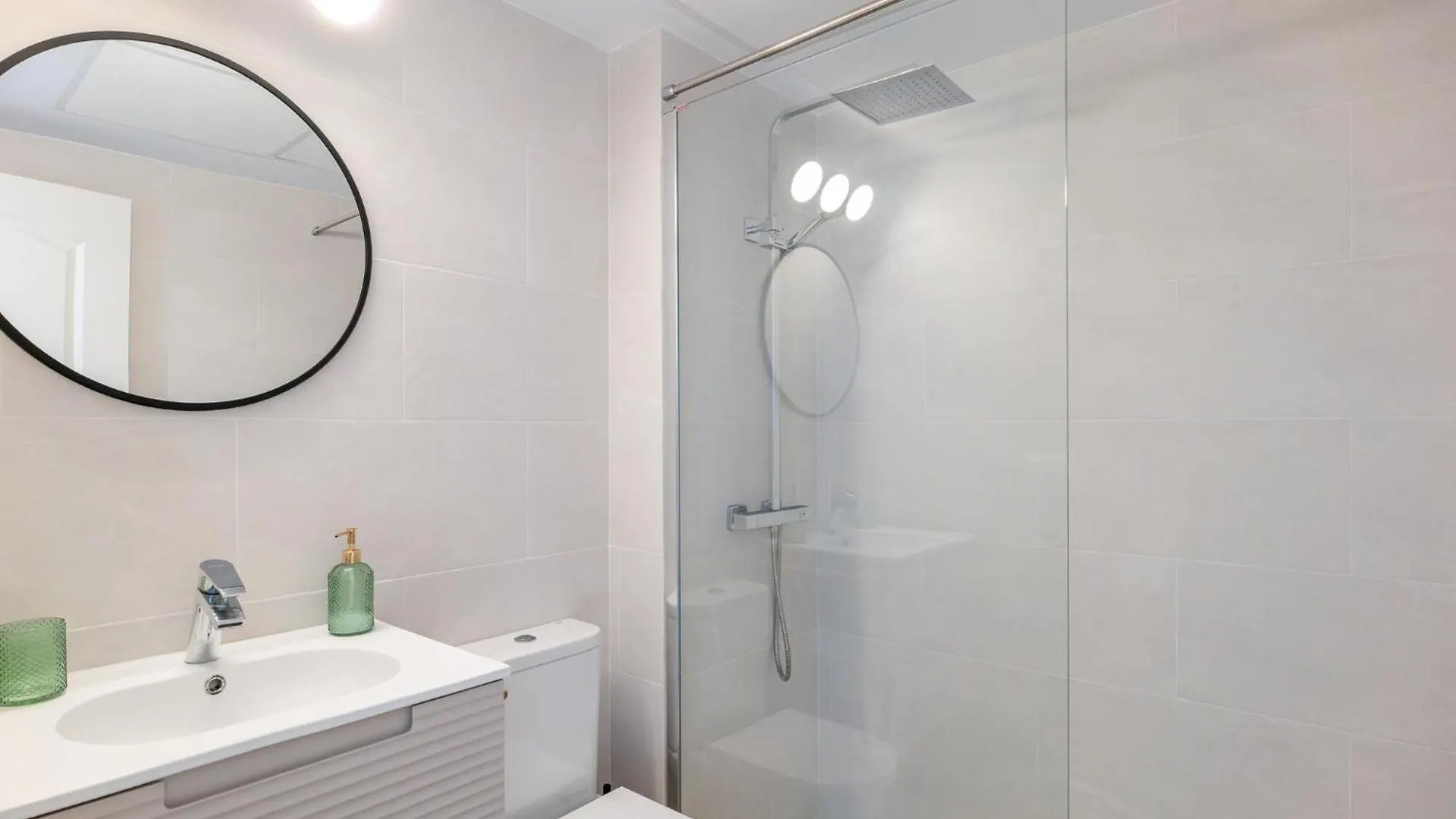Casa vacanze Awesome Home In San Luis De Sabinillas
