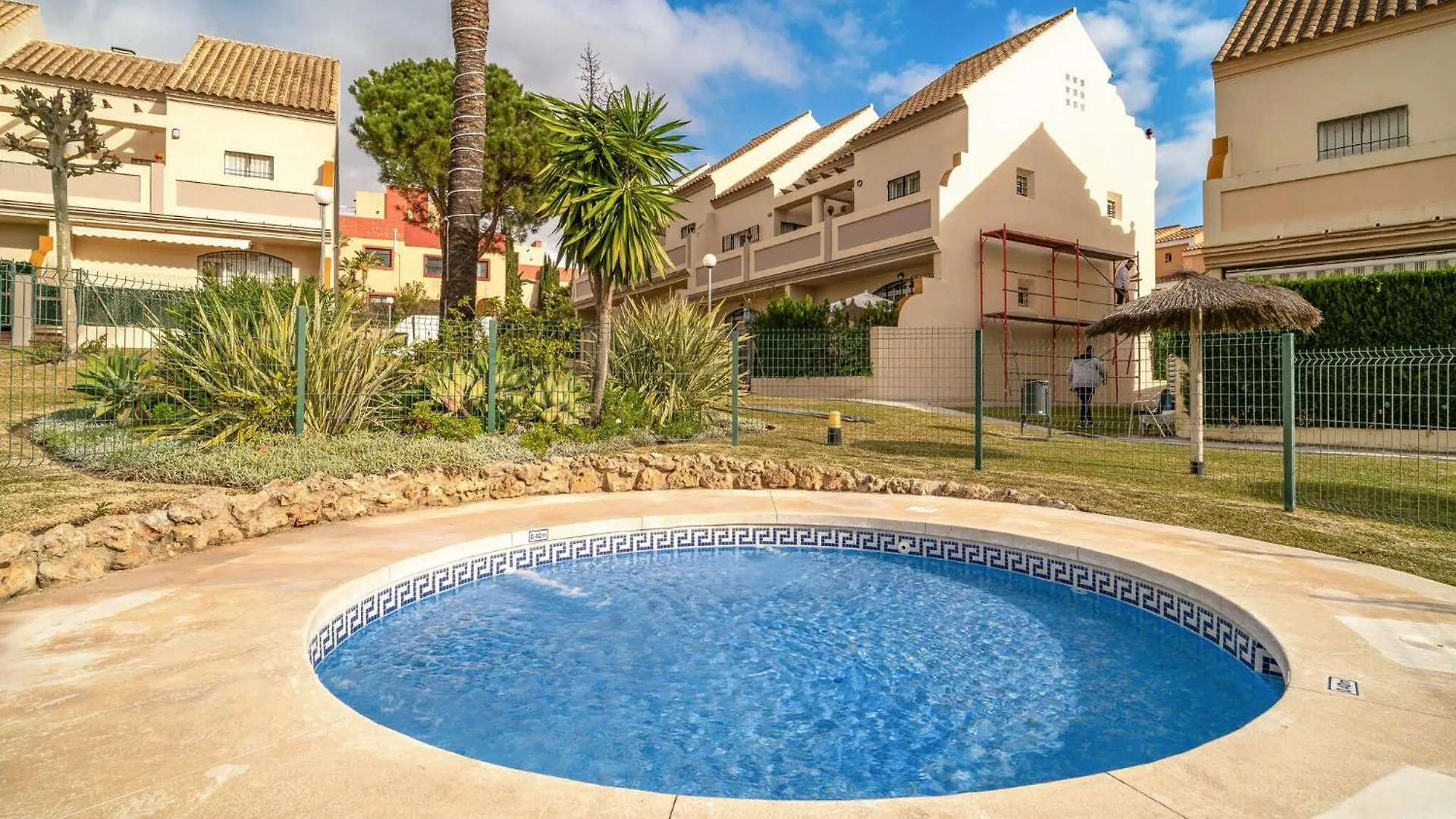 Awesome Home In San Luis De Sabinillas 0*,